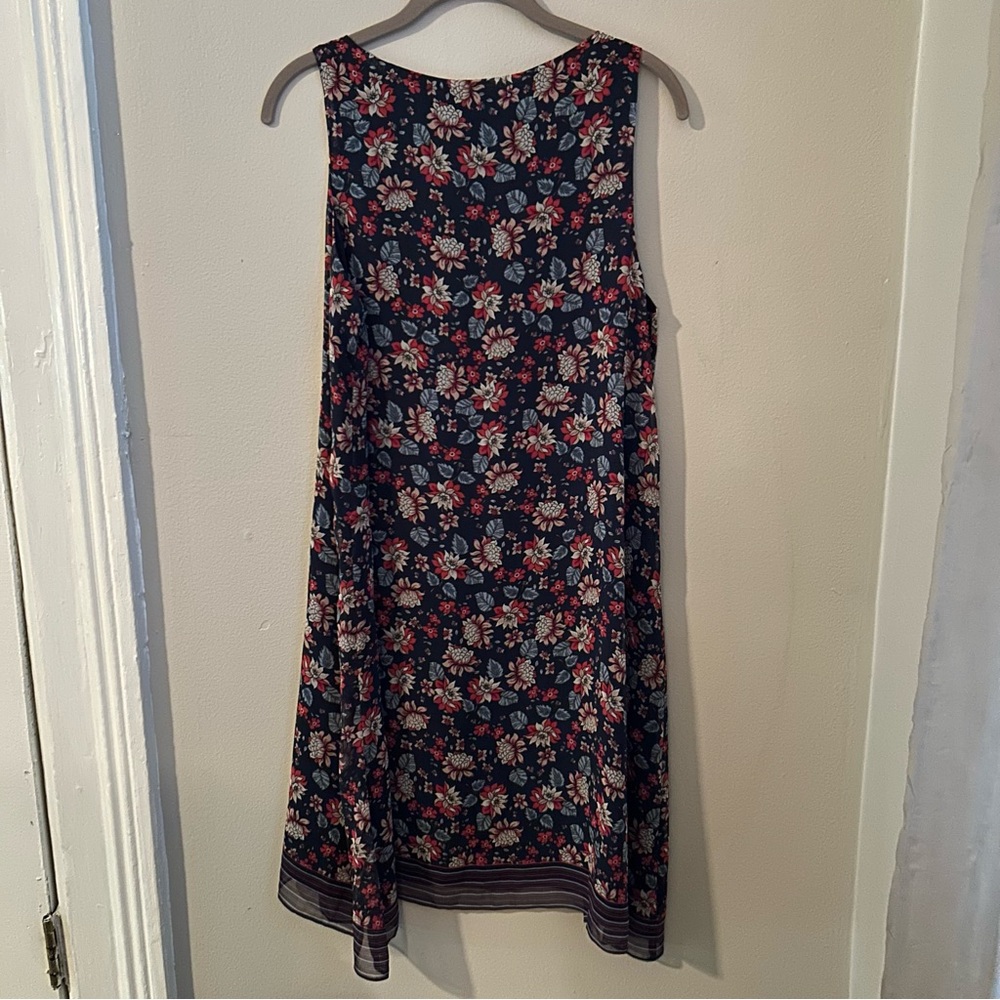 NWT Max Studio Flowy Navy Floral Dress